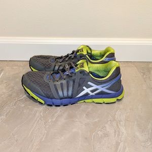 Asics 33 Lyte Size 9